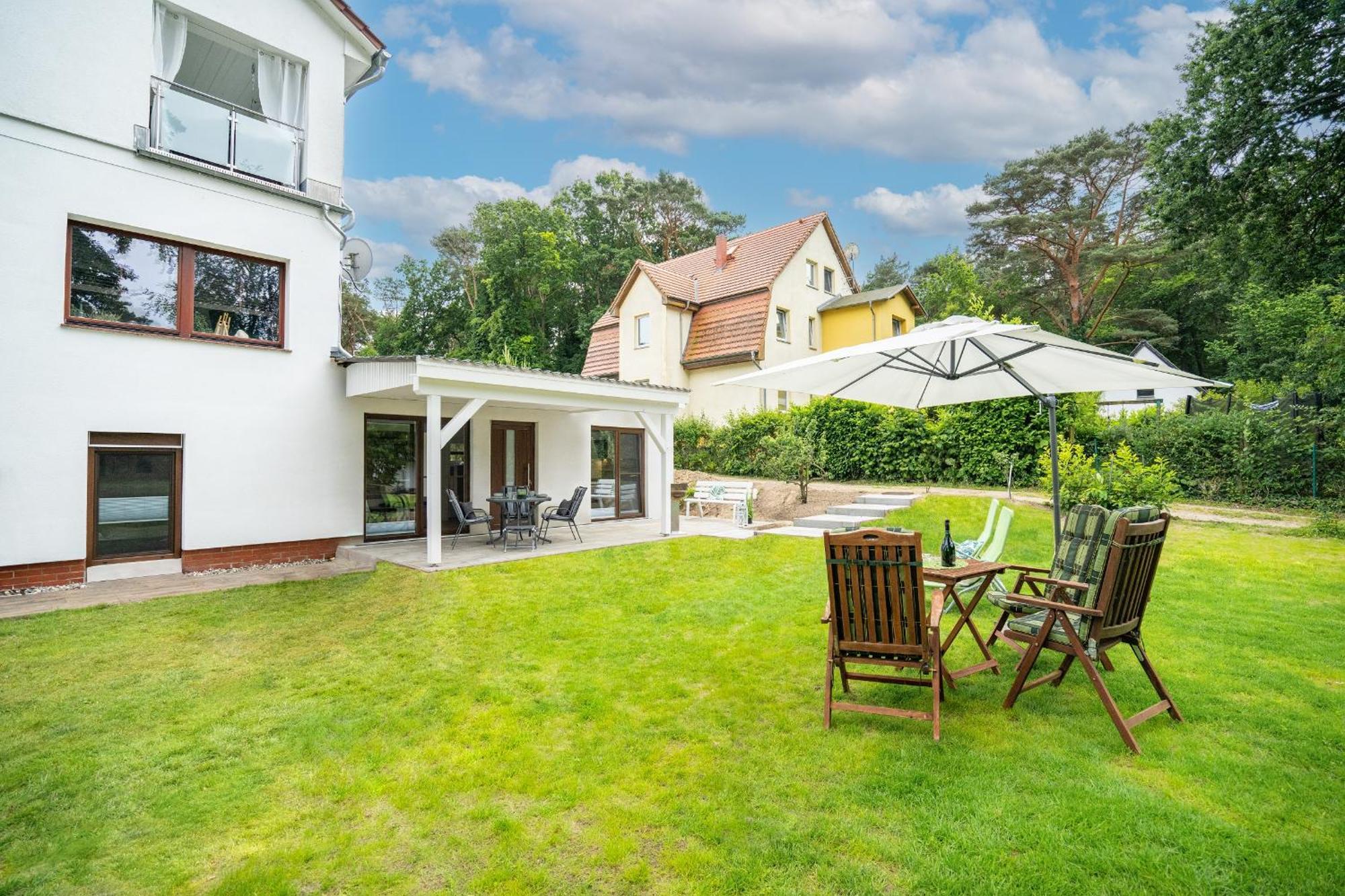 Gerhart-Hauptmann-Strasse 1A Ferienhaus Gartenidylle Kölpinsee エクステリア 写真